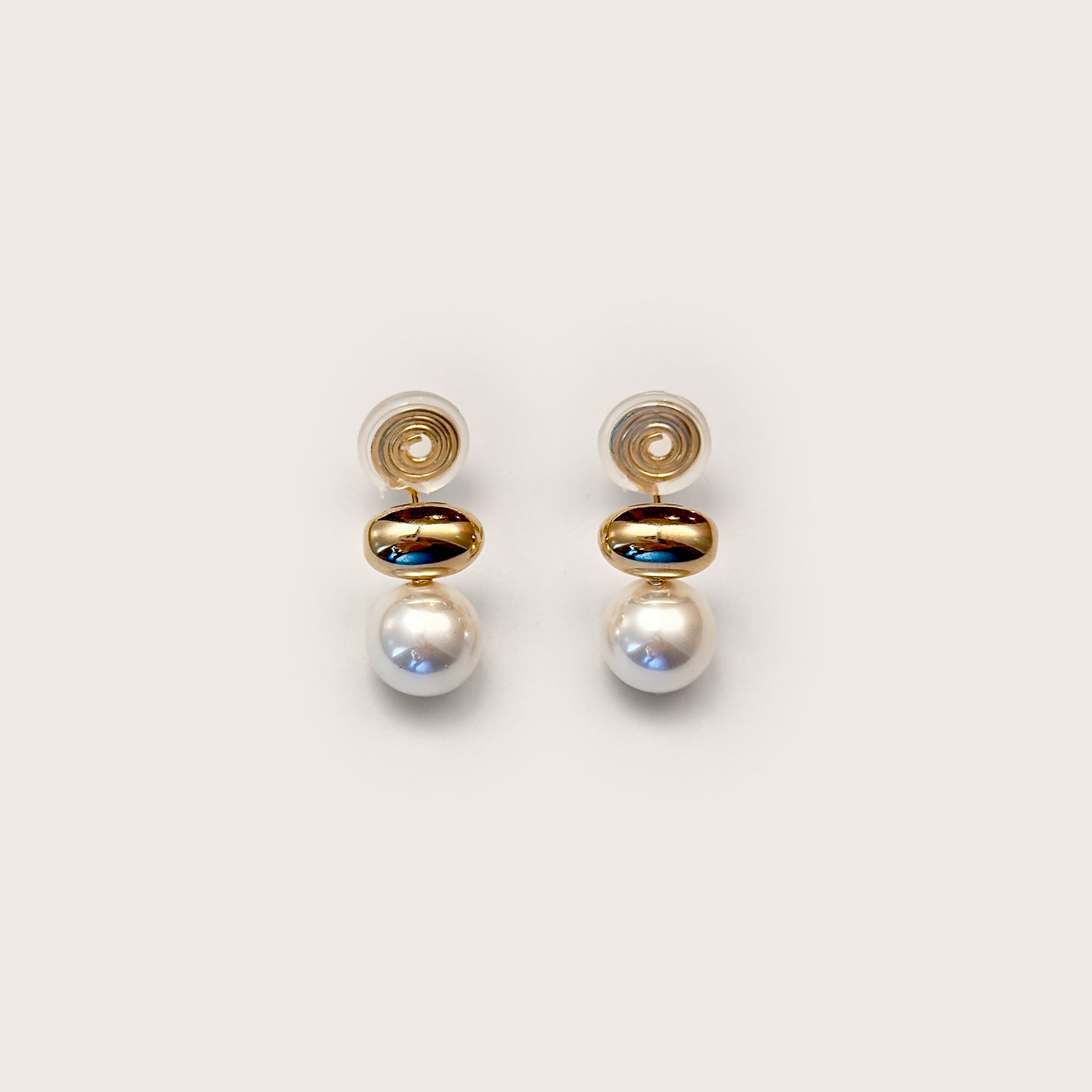 Rhythm Clip-On Pearl Earrings