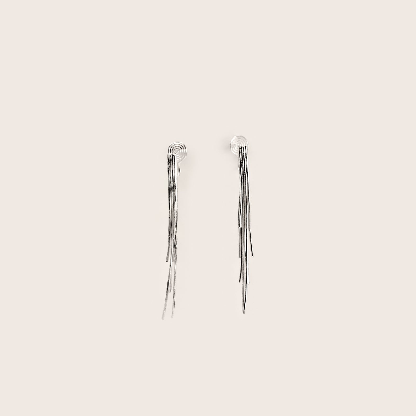 Nyx Veil Clip-Ons
